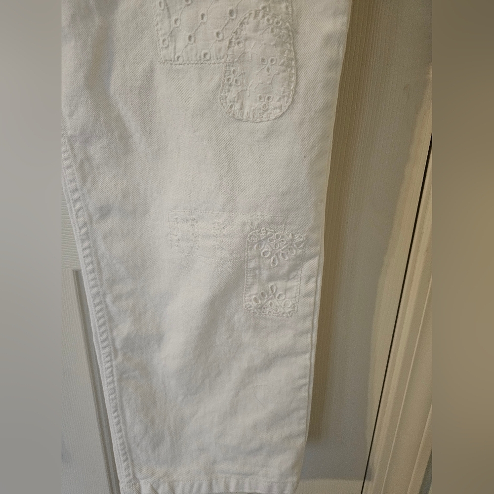 Lauren Ralph Lauren Women's White Eyelet Jeans Relaxed Taper Size 16 - Picture 5 of 9